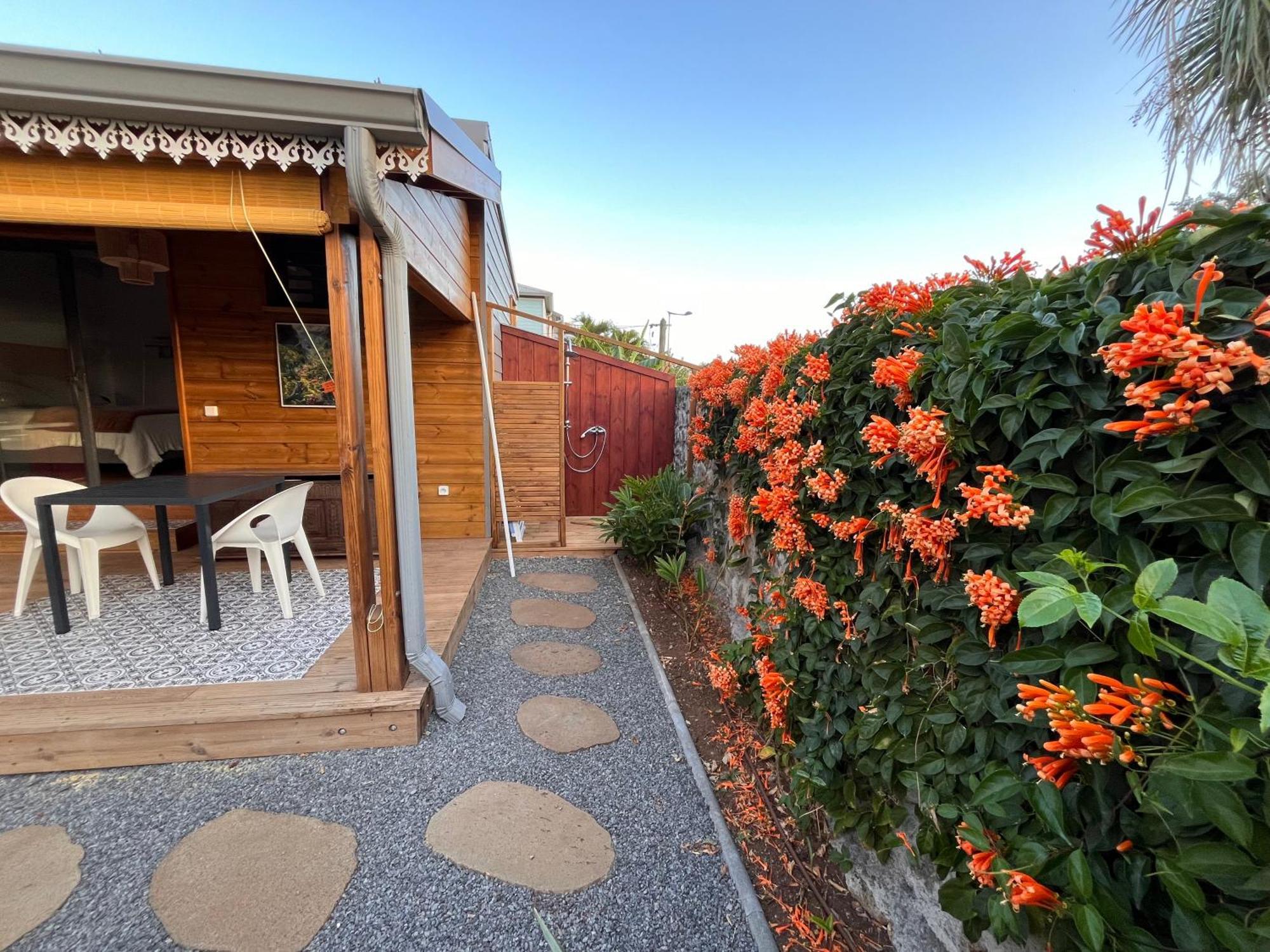 Bungalow Leu Gadiamb Saint-Leu Exterior photo